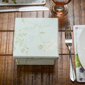 Gift Box Midi (13 x 13 cm)
