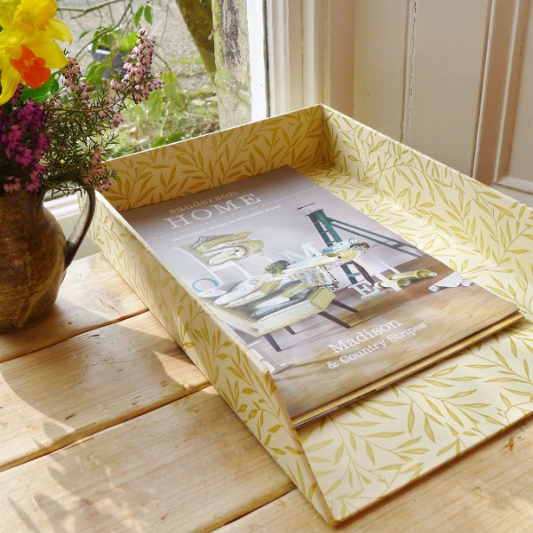 In Tray (A4) - Lily Leaf Gold